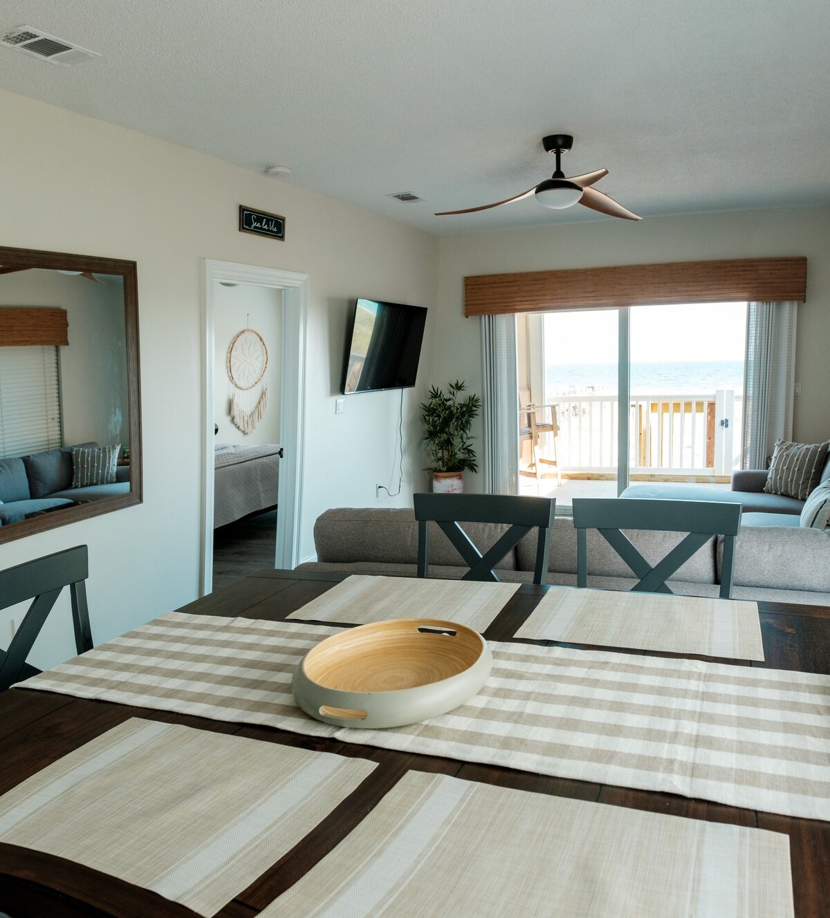 Kitchen photo from OTA listing sequence.