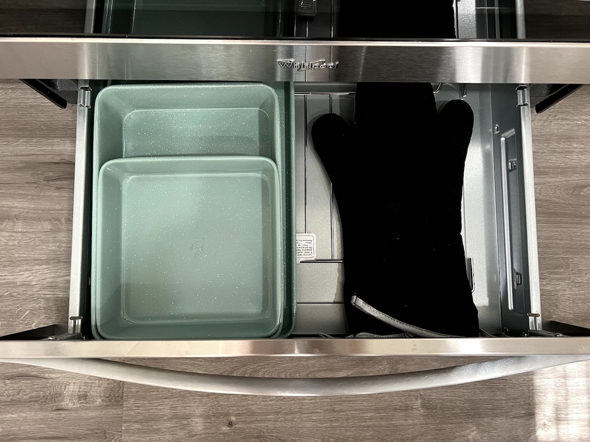 Bathrooms photo from OTA listing sequence.