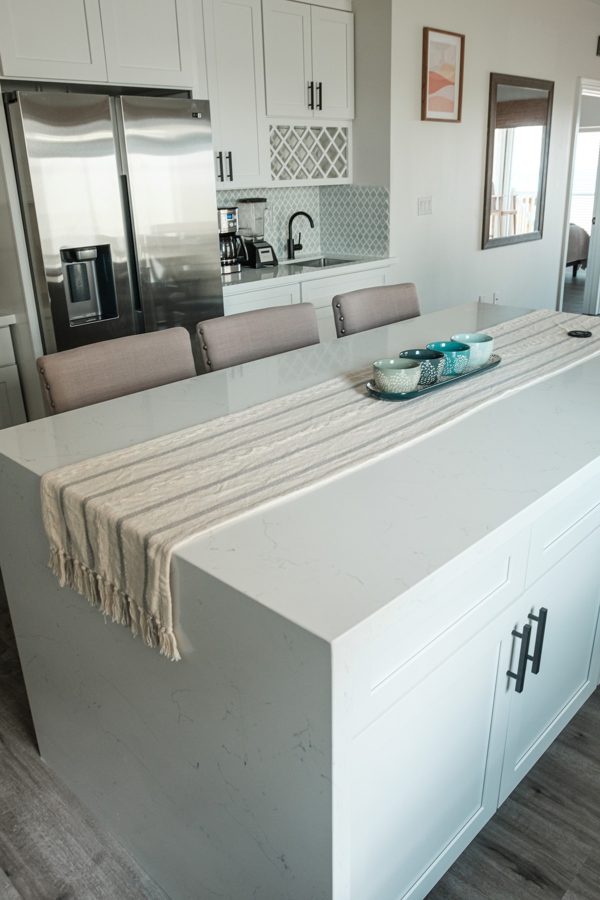 Balcony / Exterior / Access photo from OTA listing sequence.